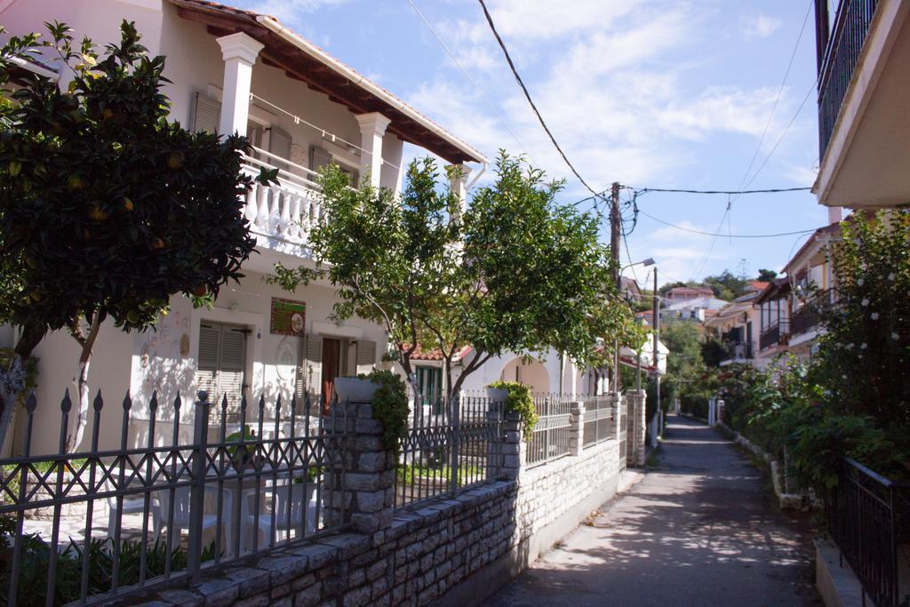 The Orange Garden Apartment Kassiopi Exterior photo